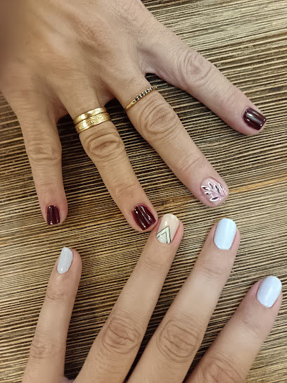 Adonay centro de estética y peluquería - foto 1