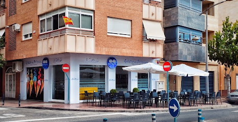 BIPOLAR | Heladería y Pastelería - foto 1