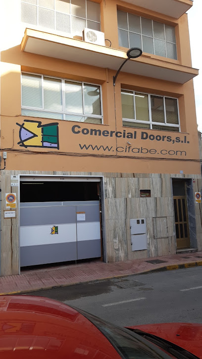 Comercial Doors - foto 1