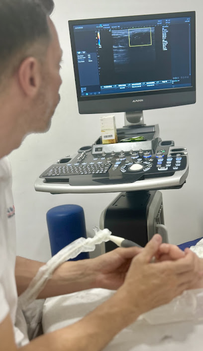 Kinesan Clínica de Fisioterapia y Osteopatia - foto 1