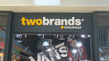 TWO BRANDS - foto 1