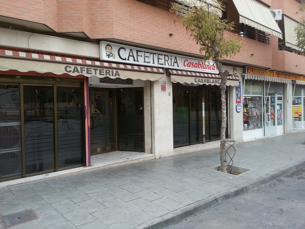 Cafetería Casa Blanca - foto 1