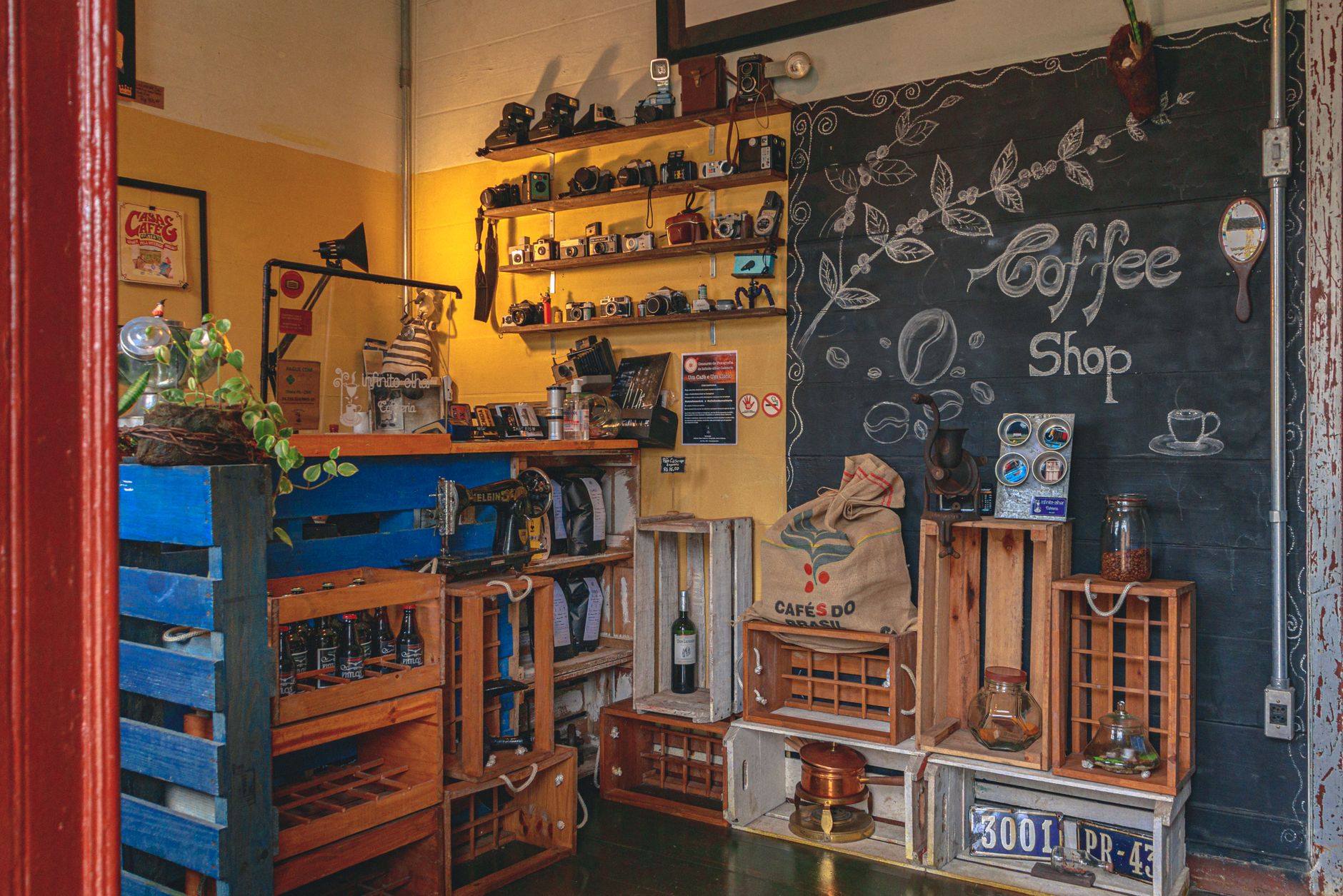 Interior y ambiente de Pandebonos Café en San Vicente del Raspeig