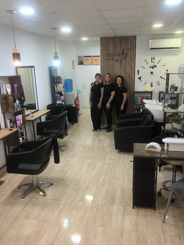 Peluqueria y Estetica Fusión - foto 1