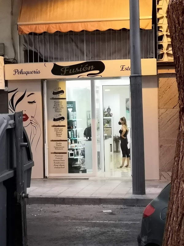Peluqueria y Estetica Fusión - foto 2