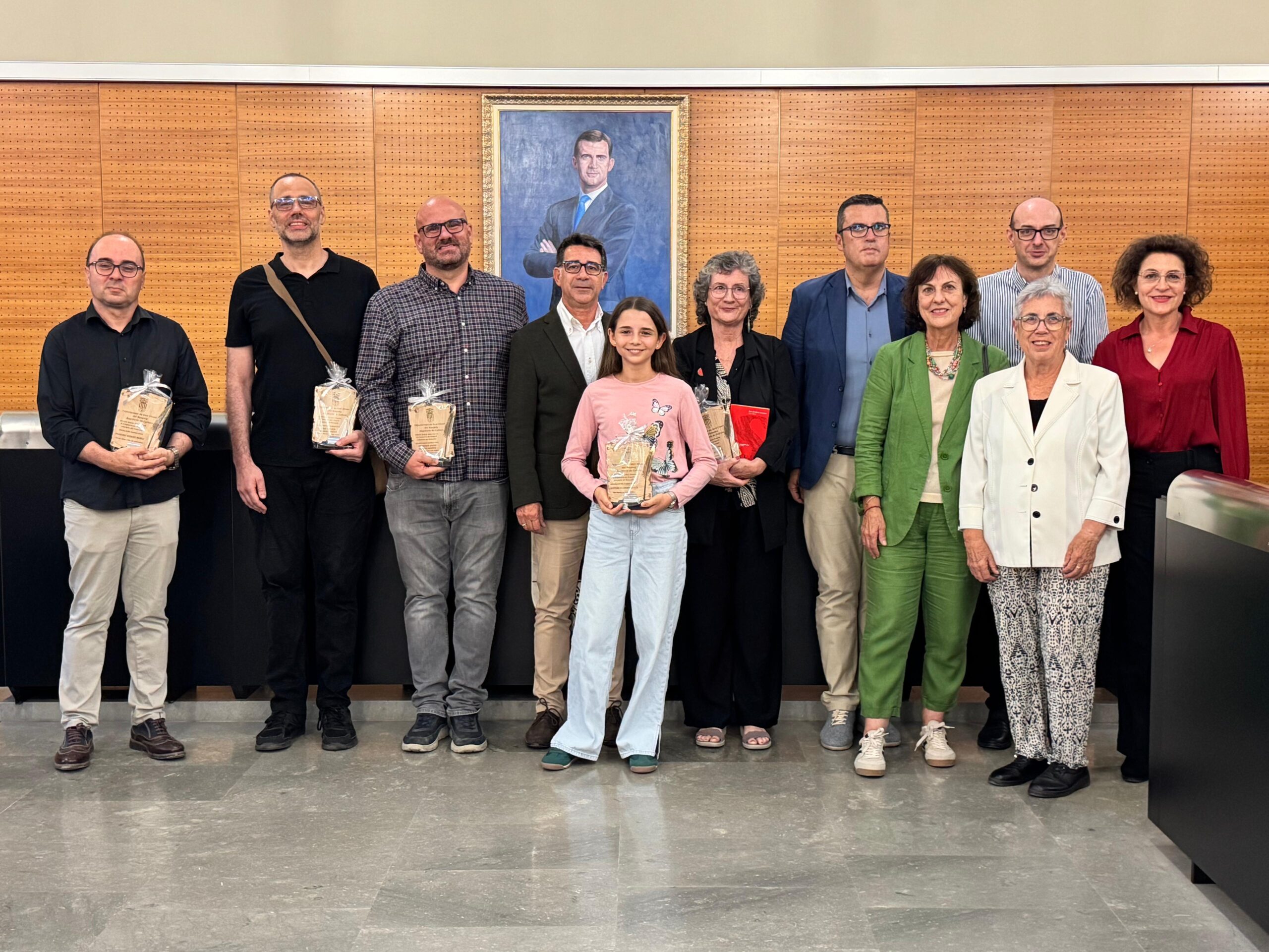 Treinta autores sanvicenteros aspiran a los Premis 9 d'Octubre de Creació Literària